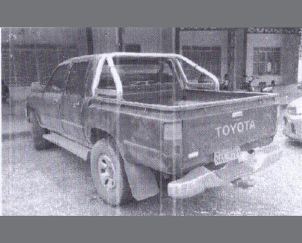 Foto de 1 Veículo | TOYOTA/HILUX 4CD SR5 | Cabine Dupla | Diesel | Ano 2000/2001 | Cor Preta | Placa NAL9721 | Renavam 00752500694 | Chassi 8AJ33LNA319335462