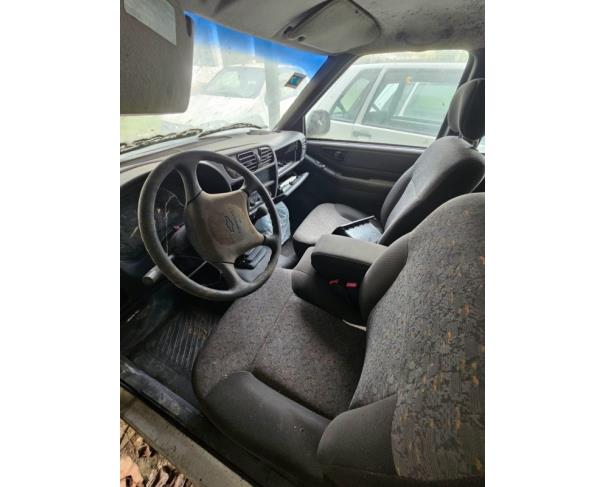 Foto de 1 Veículo | Chevrolet | S10 2.8 D 4x4 | Diesel | Ano 2002/2002 | Placa JWU5784 | Renavam 776813005 | Chassi 9BG138BC02C412267 