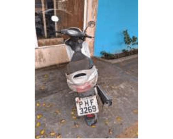 Foto de 1 Motocicleta | Sundown Web 100 | Ano 2014/2014 | Cor Branca | Placa PHF3269 | Em Bom Estado de Conservação