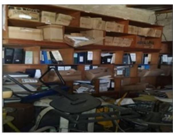 Foto de 1 Central de Ar | 6 Condicionadores de Ar | 1 Fotocopiadora | 1 Máquina Com Mangueira | Diversos Armários de Aço | Carenagem de Avião | 1 Estrado de Madeira | 1 Monitor | 1 Cadeira de Avião | 3 Impressoras | 7 Corotes de Combustível | 