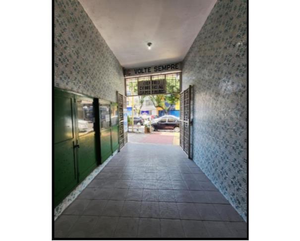 Foto de Imóvel Comercial | Área de 1435,94m² | 16 Salas | 2 Áreas Descobertas | 6 Banheiros | 1 Varanda | Floriano Peixoto, nº 259 | Centro | Manaus/AM 