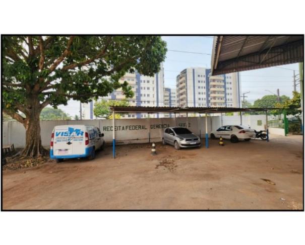 Foto de Imóvel | 1 Prédio Administrativo | 2 Pavimentos | 6 Salas | 6 Banheiros | 1 Estacionamento de Veículos de Pequeno Porte | 1 Atracadouro | Rua Marechal Bittencourt, nº 20 | Compensa | Manaus/AM