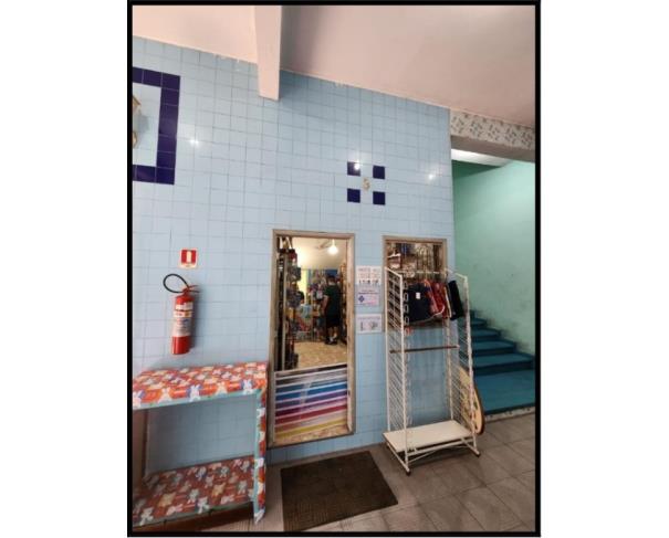 Foto de Imóvel Comercial | Área de 1435,94m² | 16 Salas | 2 Áreas Descobertas | 6 Banheiros | 1 Varanda | Floriano Peixoto, nº 259 | Centro | Manaus/AM 