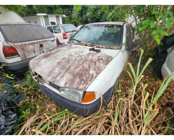 Foto de 1 Veículo | VW | Gol 1.6 MI | Gasolina | Ano 1998/1999 | Placa JWR1489 | Renavam 704405610 | Chassi 9BWZZZ373WT078746