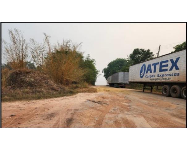 Foto de Imóvel | 1 Prédio Administrativo | 2 Pavimentos | 6 Salas | 6 Banheiros | 1 Estacionamento de Veículos de Pequeno Porte | 1 Atracadouro | Rua Marechal Bittencourt, nº 20 | Compensa | Manaus/AM