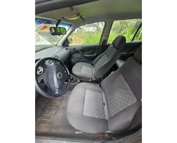 Foto de 1 Veículo | VW | Gol 1.6 Power | Ano 2005/2005 | Álcool/Gasolina | Placa JXG0797 | Renavam 859355756 | Chassi 9BWCB05XX5P123385 