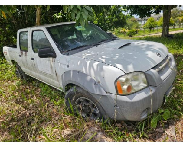 Foto de 1 Veículo | Nissan | Frontier 4x4 XE | Diesel | Ano 2005/2005 | Placa JXG0717 | Renavam 859353958 | Chassi 94DCMUD225J610929  
