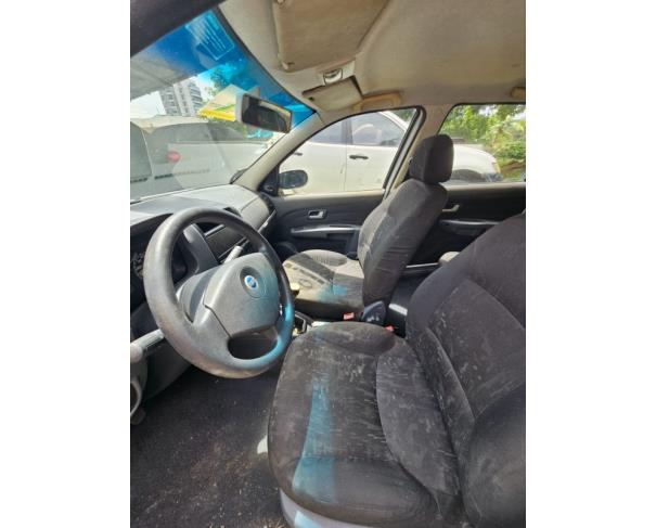 Foto de 1 Veículo | Fiat | Palio HLX Flex | Ano 2007/2007 | Placa JXN5403 | Renavam 914229796 | Chassi 9BD17141T72922300 