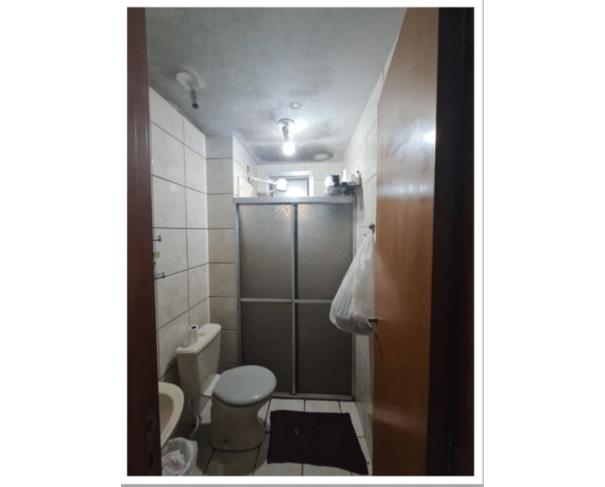 Foto de 1 Apartamento | Área de 72,88m² | Condomínio Itapoã | 1 Sala de Estar | 1 Varanda | 2 Quartos | 1 Suíte | 1 Banheiro Social | 1 Banheiro Privativo | 1 Copa-Cozinha | 1 Área de Serviço | Rua Billie Holiday, nº 36, Parque 10 de Novembro | Manaus/AM