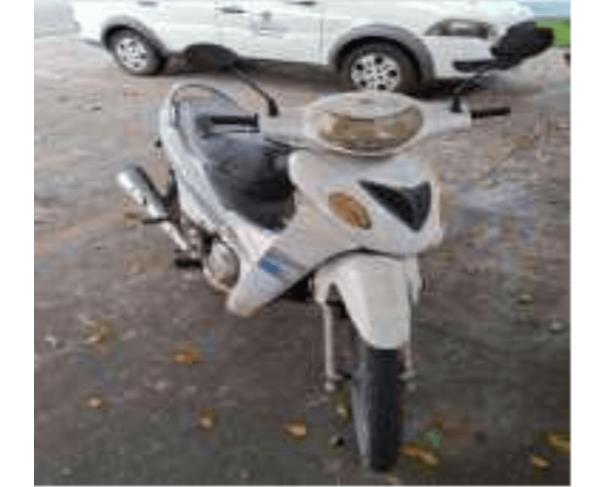 Foto de 1 Motocicleta | Sundown Web 100 | Ano 2014/2014 | Cor Branca | Placa PHF3269 | Em Bom Estado de Conservação
