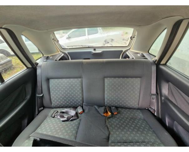 Foto de 1 Veículo | VW | Gol Power 1.6 | Ano 2004/2004 | Álcool/Gasolina | Placa JXE5834 | Renavam 852703430 | Chassi 9BWCB05XX5P072003 