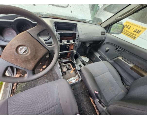 Foto de 1 Veículo | Nissan | Frontier 4x4 XE | Diesel | Ano 2005/2005 | Placa JXG0697 | Renavam 859355446 | Chassi 94DCMUD225J601709 