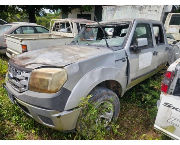 Foto de 1 Veículo | Ford | Ranger XLS 13P | Diesel | Ano 2010/2010 | Placa NOT6965 | Renavam 324676760 | Chassi 8AFER13P3BJ406256 