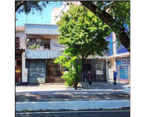 Foto de Imóvel | Área de 236,16m² | 2 Salas | 1 Cozinha | 2 Banheiros | 4 Quartos | Avenida Getúlio Vargas, nº 730 | Centro | Manaus/AM