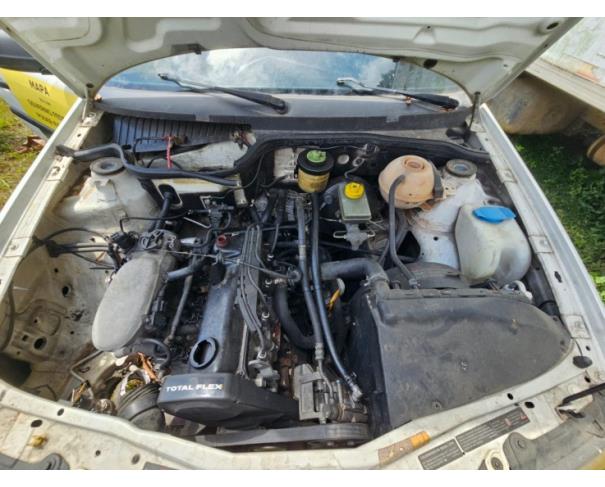 Foto de 1 Veículo | VW | Gol Power 1.6 | Ano 2004/2004 | Álcool/Gasolina | Placa JXE5834 | Renavam 852703430 | Chassi 9BWCB05XX5P072003 