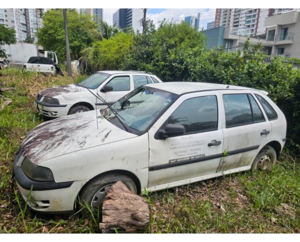 Foto de 1 Veículo | VW | Gol 1.6 Power | Ano 2004/2004 | Álcool/Gasolina | Placa JXE5844 | Renavam 850500044 | Chassi 9BWCB05XX5P070946 