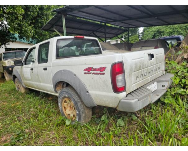 Foto de 1 Veículo | Nissan | Frontier 4x4 XE | Diesel | Ano 2005/2005 | Placa JXG0697 | Renavam 859355446 | Chassi 94DCMUD225J601709 