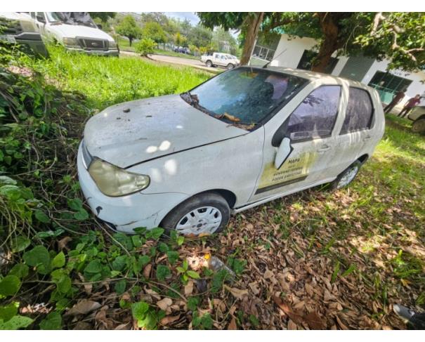 Foto de 1 Veículo | Fiat | Palio HLX Flex | Ano 2007/2007 | Placa JXG4092 | Renavam 910410437 | Chassi 9BD17141T72910736 