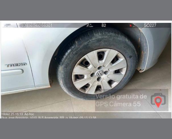 Foto de 1 Veículo | VW/VOYAGE Trend  G5 | 1.6 8V Flex | Ano 2010/2011 | Cor Prata | Placa NAL2 E08