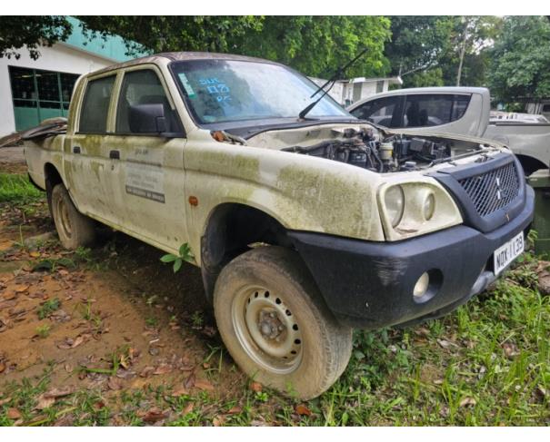 Foto de 1 Veículo | Mitsubishi | L200 4x4 GL | Diesel | Ano 2009/2010 | Placa NOX-1139 | Renavam 183367545 | Chassi 93XGNK740AC959986 