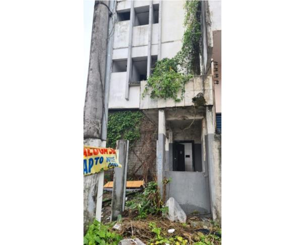 Foto de Imóvel Comercial | Área de 337,45m² | Área Construída 1.240m² | Av. Djalma Batista nº 385 | São Geraldo | Manaus/AM