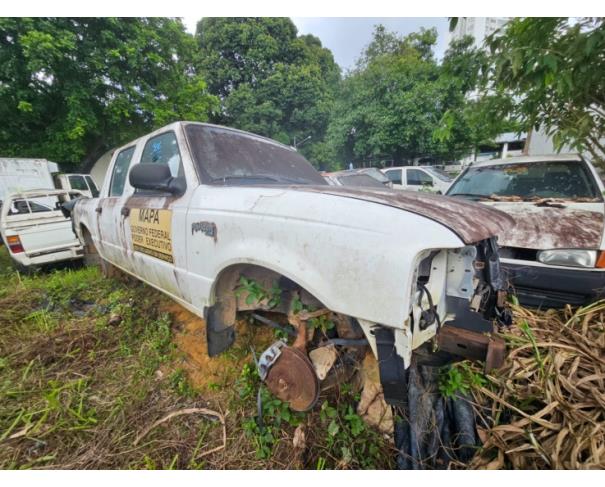 Foto de 1 Veículo | Ford | Ranger XL 13F | Diesel | Ano 2002/2003 | Placa JWT6081 | Renavam 797443576 | Chassi 8AFER13F03J284979 
