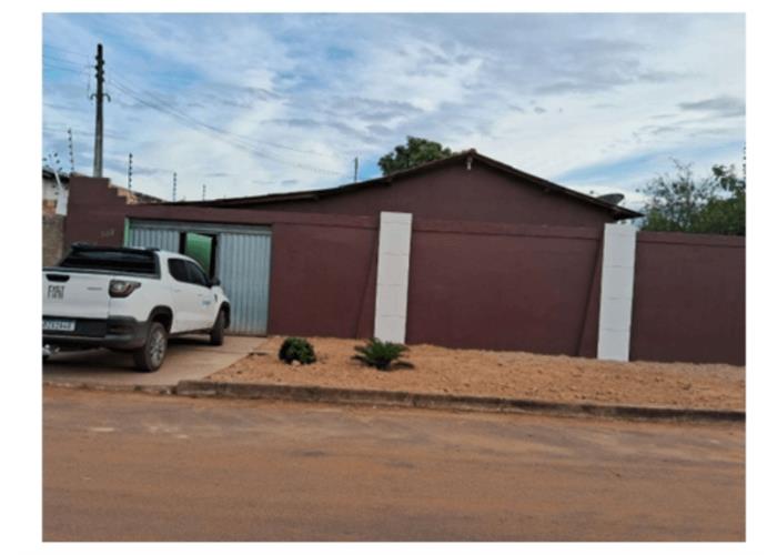 Imagem do imóvel 1 Imóvel | Área total de 225m² | Casa De 2 Quartos | 1 Banheiro | 1 Cozinha Americana | 1 Sala De Estar | Rua Rosa Oliveira Araujo, 233, Jóquei Clube | Boa Vista/RR. 1 Imóvel | Área total de 225m² | 1 Veículo | Ford Fiesta