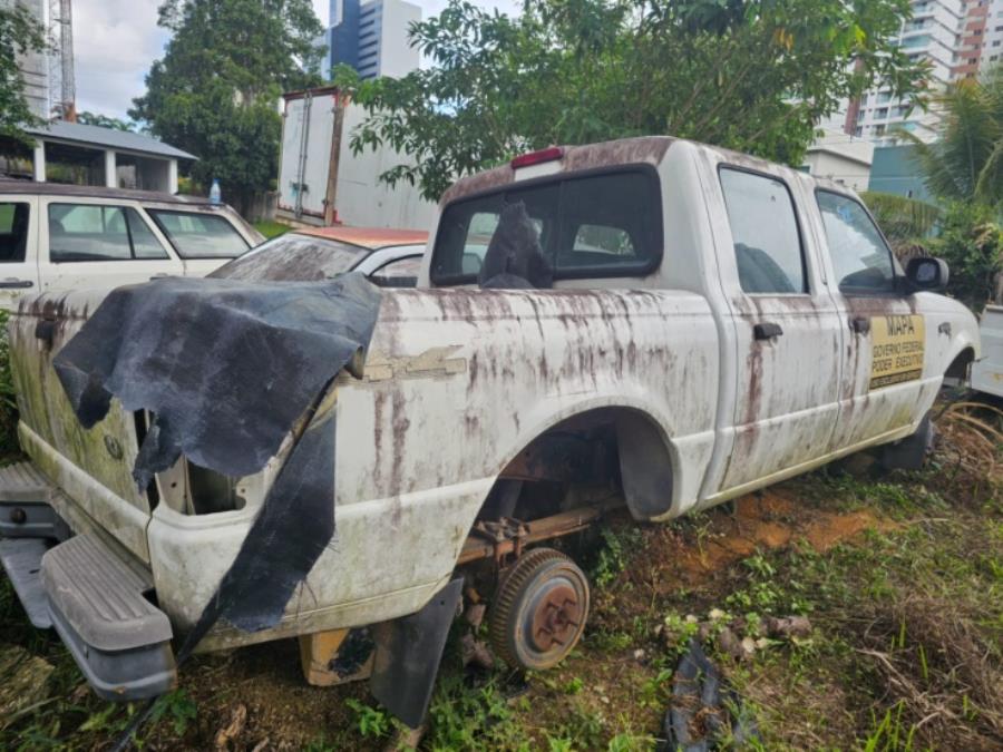 Foto de 1 Veículo | Ford | Ranger XL 13F | Diesel | Ano 2002/2003 | Placa JWT6081 | Renavam 797443576 | Chassi 8AFER13F03J284979