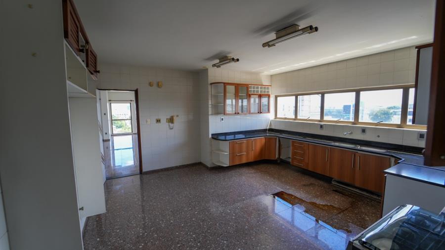 Apartamento | Área Total de 294,7m2 | Avenida Joaquim Nabuco, Nº 1596 | Edifício Condomínio Ruy Lima LEILÃO DE BENS MÓVEIS E IMÓVEIS - AFEAM, localizado em Manaus - AM