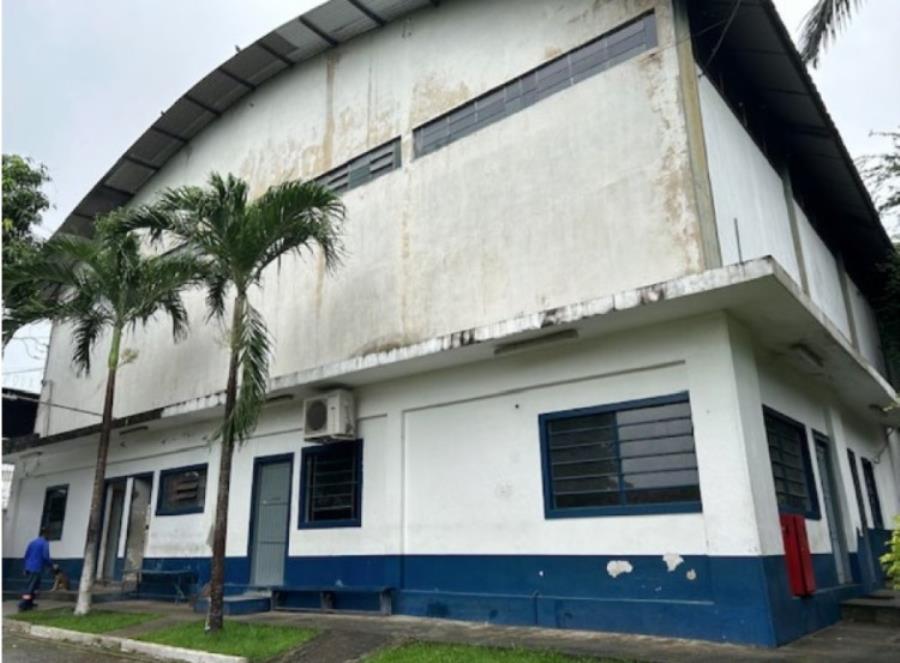 1 Imóvel Comercial | Área de 15.200,00m² | Avenida Cosme Ferreira, nº 765 | Aleixo | Manaus/AM 1 Imóvel Comercial | Área de 15.200,00m² | Bairro Aleixo/AM, localizado em Manaus - AM, bairro Aleixo