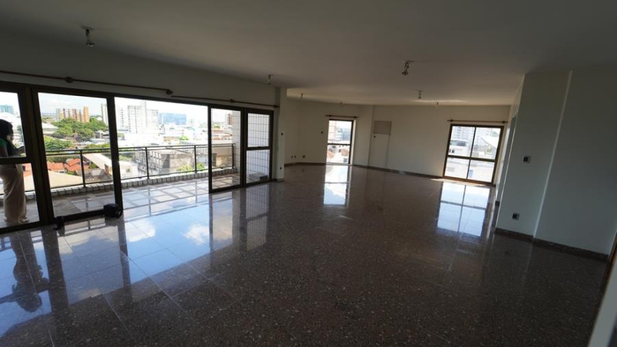Apartamento | Área Total de 294,7m2 | Avenida Joaquim Nabuco, Nº 1596 | Edifício Condomínio Ruy Lima LEILÃO DE BENS MÓVEIS E IMÓVEIS - AFEAM, localizado em Manaus - AM