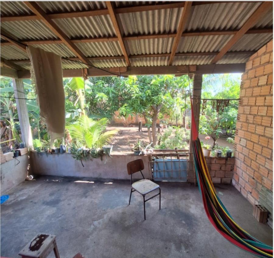 1 Imóvel | Residencial | Área de 450,00m² | Com Piso Em Cerâmica | 1 Varanda | 1 Sala de Estar | 2 Suítes | 1 Banheiro Social | 1 Cozinha Com Sala De Jantar | 1 Área de Serviço | Rua Estrela Cadente, nº 1370 | Profa. Araceli Souto Maior | B, localizado em Acrelândia - AC