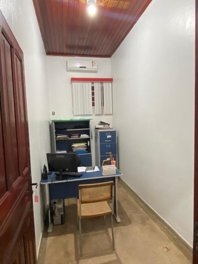 1 Imóvel | Área de 1.208,24m² | 6 Salas | 3 Banheiros | 4 Vagas de Garagem | Rua Sindeaux Barbosa, nº 467 | Bairro Macejana | Boa Vista/RR 2 Bens Imóveis, localizado em Boa Vista - RR, bairro Macejana