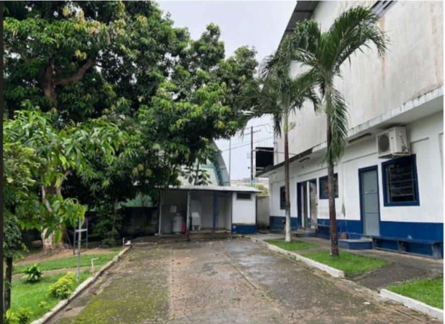 1 Imóvel Comercial | Área de 15.200,00m² | Avenida Cosme Ferreira, nº 765 | Aleixo | Manaus/AM 1 Imóvel Comercial | Área de 15.200,00m² | Bairro Aleixo/AM, localizado em Manaus - AM, bairro Aleixo