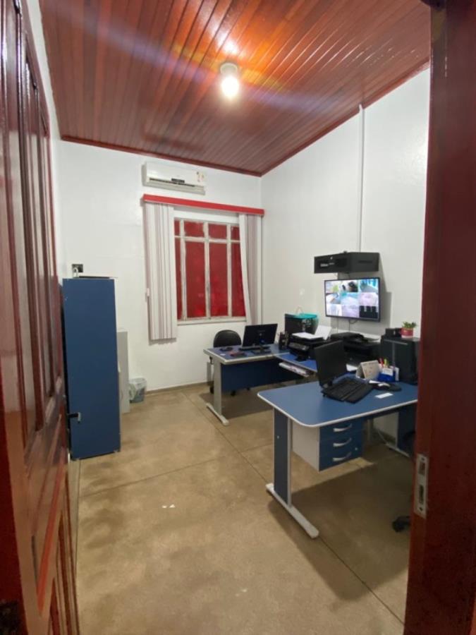 1 Imóvel | Área de 1.208,24m² | 6 Salas | 3 Banheiros | 4 Vagas de Garagem | Rua Sindeaux Barbosa, nº 467 | Bairro Macejana | Boa Vista/RR 2 Bens Imóveis, localizado em Boa Vista - RR, bairro Macejana