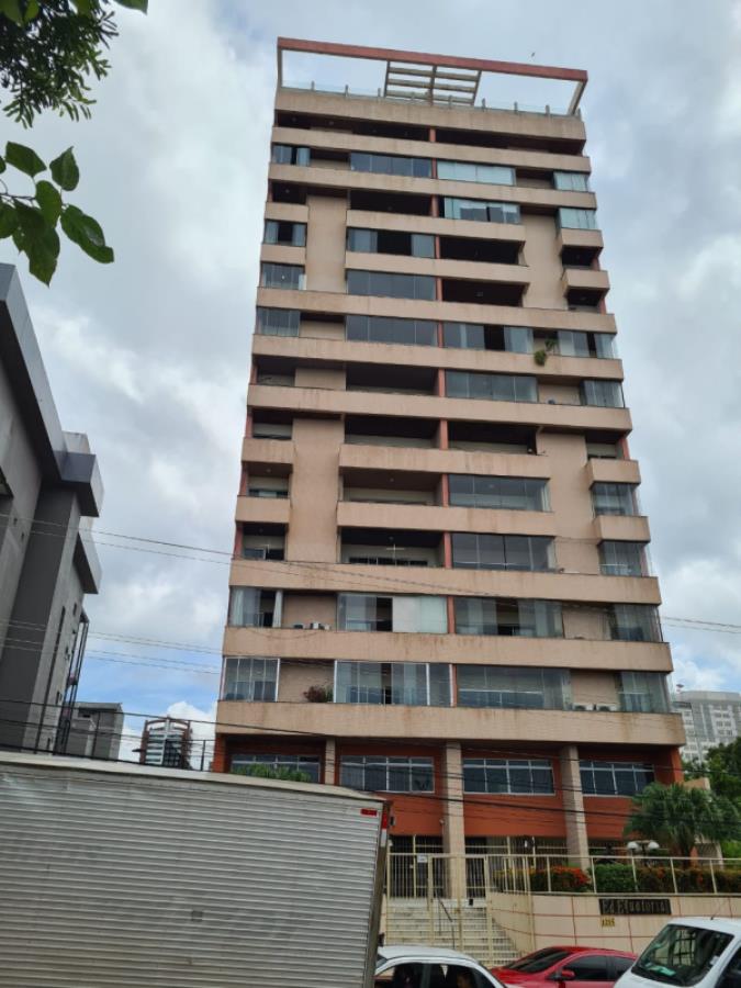 Apartamento | Cobertura | Área de 344,04m2 | Edifício Equatorial | Avenida Boulevard Álvaro Maia, Nº 1215 | Bairro Adrianópolis LEILÃO DE BENS MÓVEIS E IMÓVEIS - AFEAM, localizado em Manaus - AM